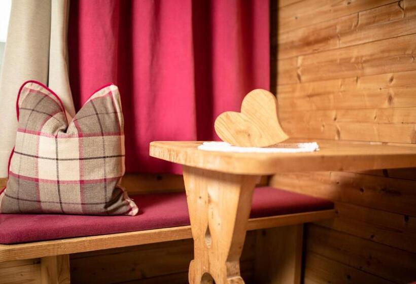 标准间, Stockerwirt