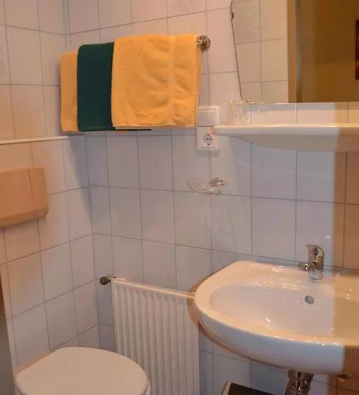 エコノミールーム, Appartements Gästehaus Schrott