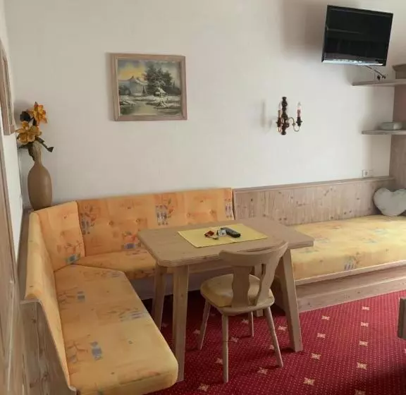 バルコニー付きスタンダードルーム, Appartements Gästehaus Schrott