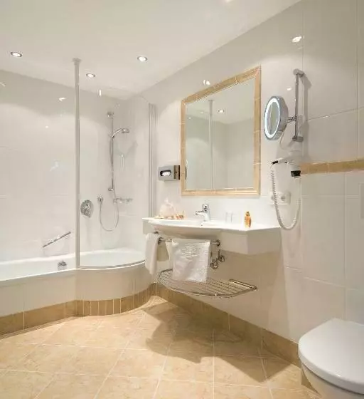 اتاق استاندارد, Eggerwirt Kitzbühel, Hotel & Restaurant