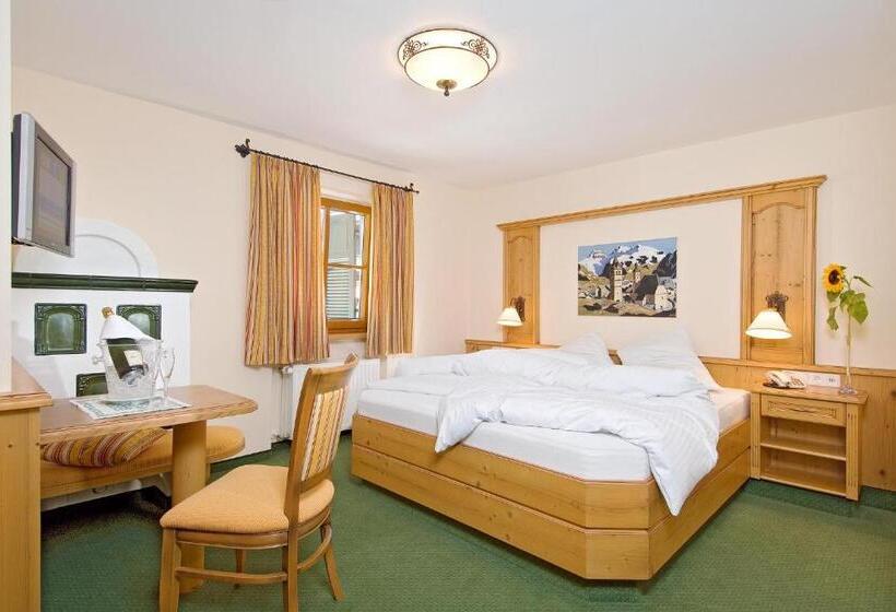 اتاق استاندارد, Eggerwirt Kitzbühel, Hotel & Restaurant