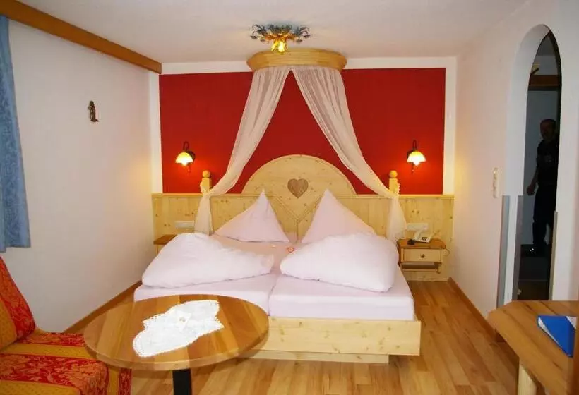 Comfort Yhden Hengen Huone, Gasthof Martha