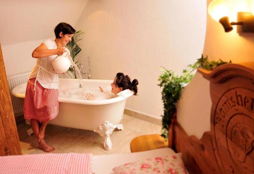 ２ベッドルームアパートメント, Ramsbergerhof