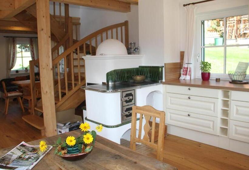 منزل غرفة نوم واحدة, Villa Salis