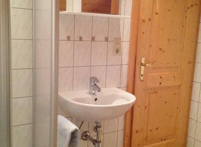 Апартаменты 2 Спальни, Rauterhof