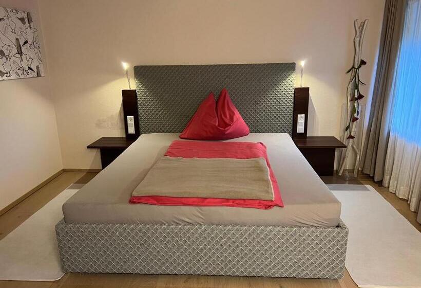 חדר סטנדרט, Brucknergut