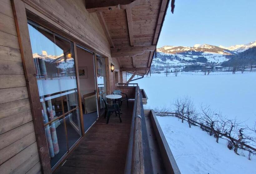 标准三人间, Ferienhotel Alpenhof