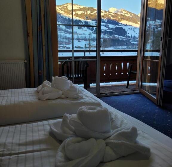 اتاق استاندارد با چشم‌انداز کوهستان, Ferienhotel Alpenhof