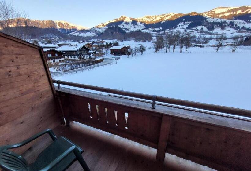 اتاق استاندارد سه نفره, Ferienhotel Alpenhof