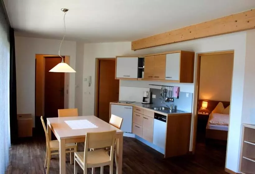 Deluxe-huoneisto 1 Makuuhuone, Gasthof Residence Brugghof & Erlhof