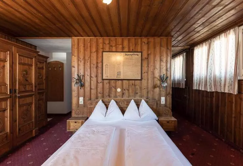 Standard Kolmen Hengen Huone Parveke, Gasthof Residence Brugghof & Erlhof