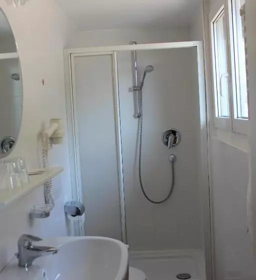 Economy Yhden Hengen Huone, Gasthof Residence Brugghof & Erlhof