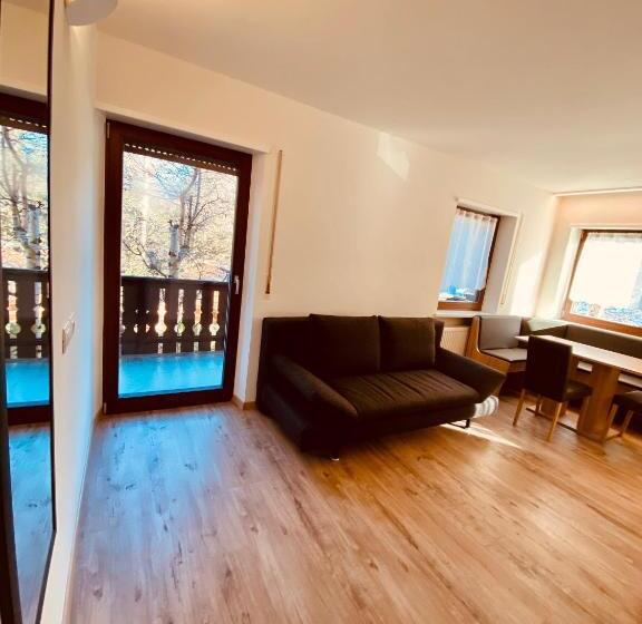 Апартаменты 1 Спальня с Балконом, Gasthof Residence Brugghof & Erlhof