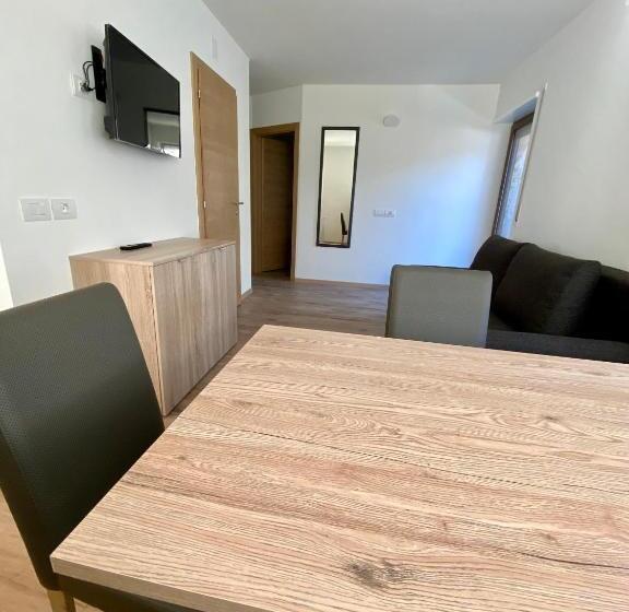 Апартаменты 1 Спальня с Балконом, Gasthof Residence Brugghof & Erlhof