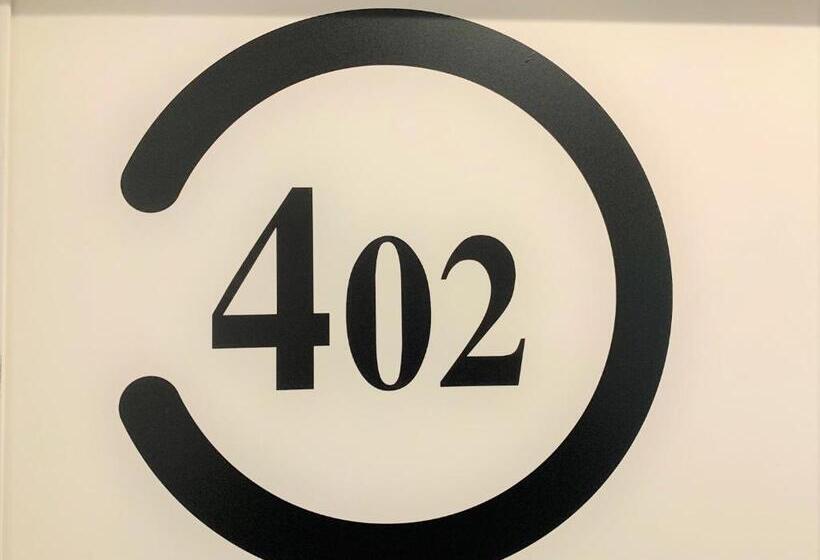 דירת חדר, Al Mare