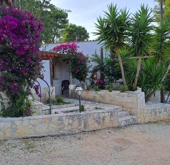 Апартаменты 2 Спальни, Althea Village Residence