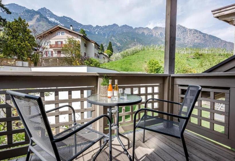 带阳台的高级房间, Botango