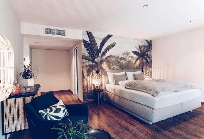 豪华房间, Botango