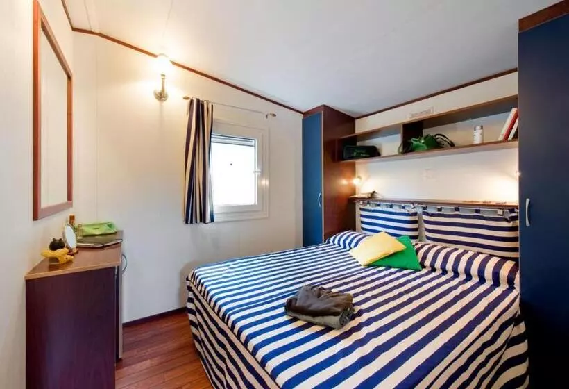 خانه 1 خوابه, Camping Village Rosselba Le Palme