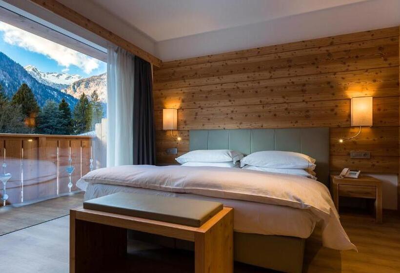 带按摩浴盆的套房, Europeo Alpine Charme & Wellness