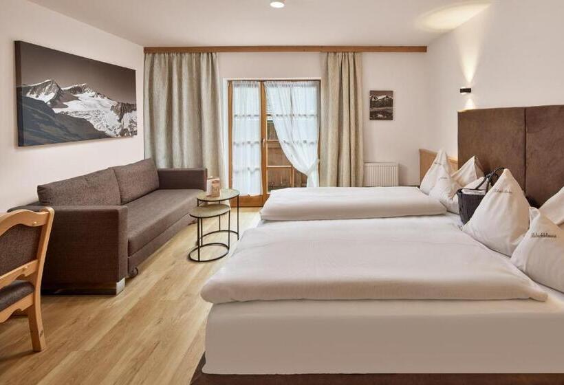 Comfort suite with balcony, Habachklause Familien Bauernhof Resort