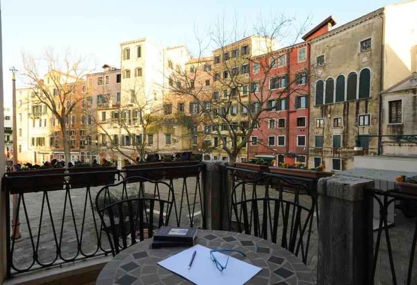 Quarto Quádruplo Standard, Locanda Del Ghetto