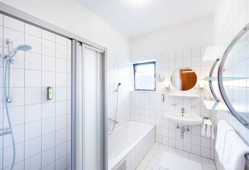 غرفة قياسية, Parkhotel Zur Klause