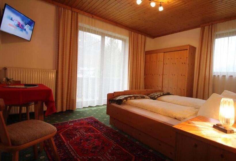 Номер Стандарт с Балконом, Pension Hubertushof Beim Römerbad