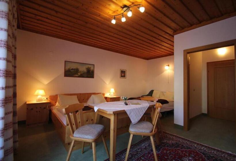 Четырехместный Номер Стандарт, Pension Hubertushof Beim Römerbad