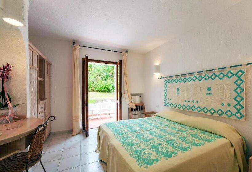 חדר סטנדרט נוף לגינה, Punta Est