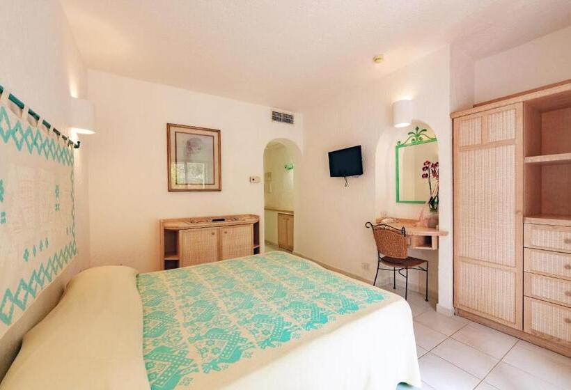 חדר סטנדרט נוף לגינה, Punta Est