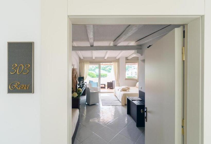 סוויטת ג'וניור נוף לים, Punta Est