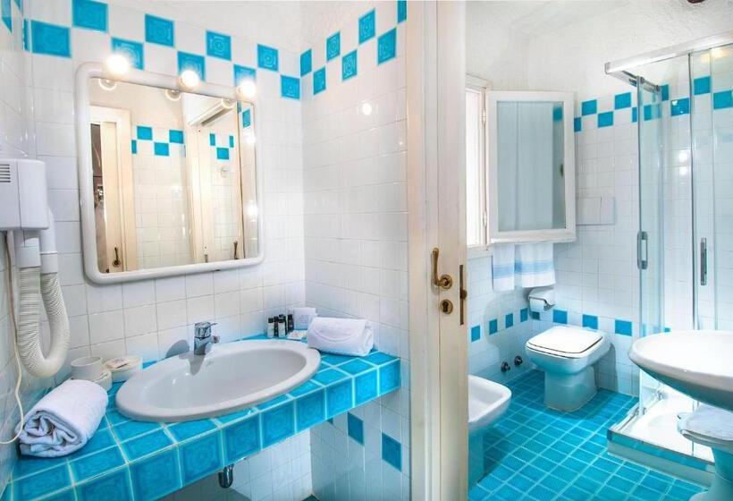 חדר סטנדרט נוף לגינה, Punta Est