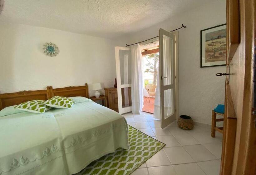 חדר סטנדרט נוף לגינה, Punta Est