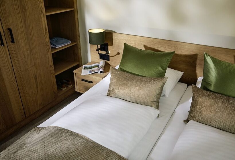 اتاق خانوادگی, Robinson Schlanitzen Alm   Hermagor