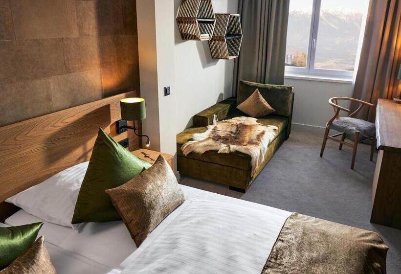 اتاق استاندارد یک نفره, Robinson Schlanitzen Alm   Hermagor