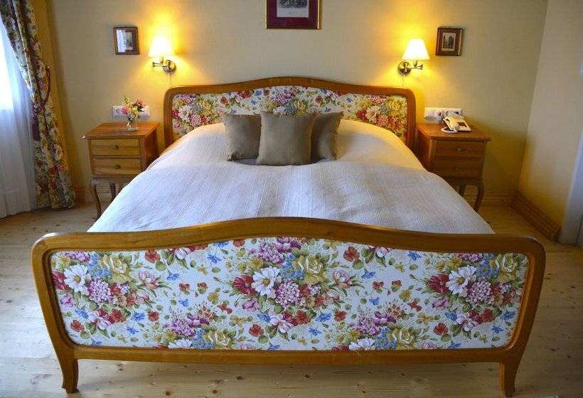 غرفة قياسية, See Villa