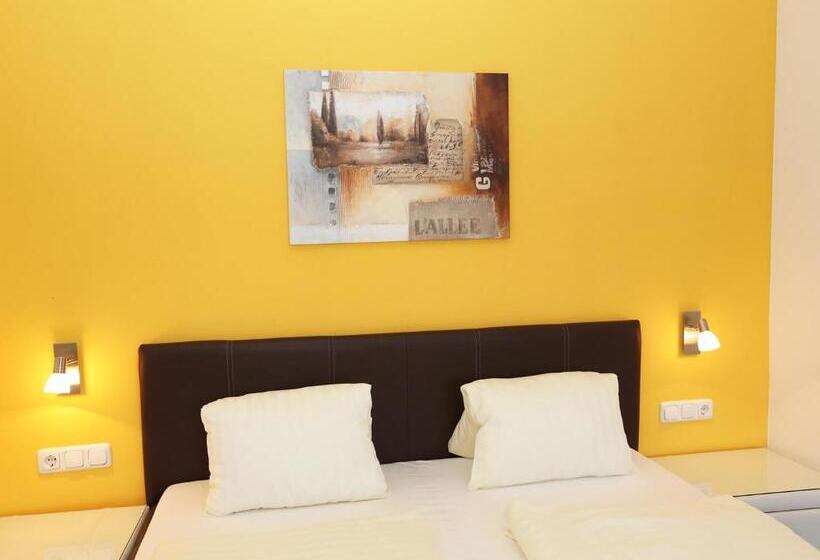 غرفة قياسية مزوَّدة بشُرفة, Seerose Wolfgangsee