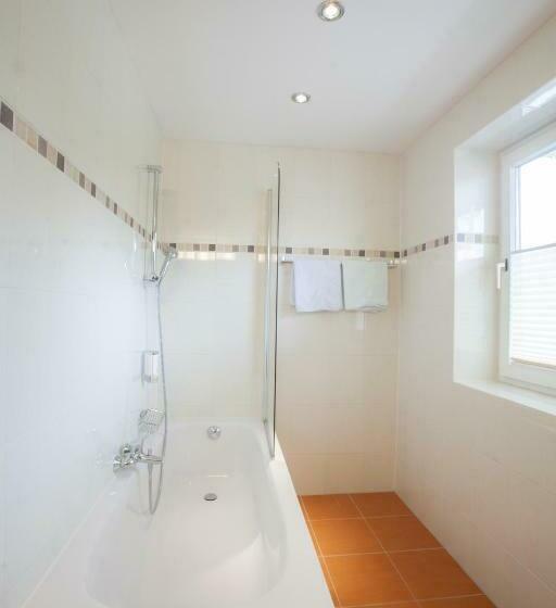 标准间带阳台, See & Genusshotel Silvia