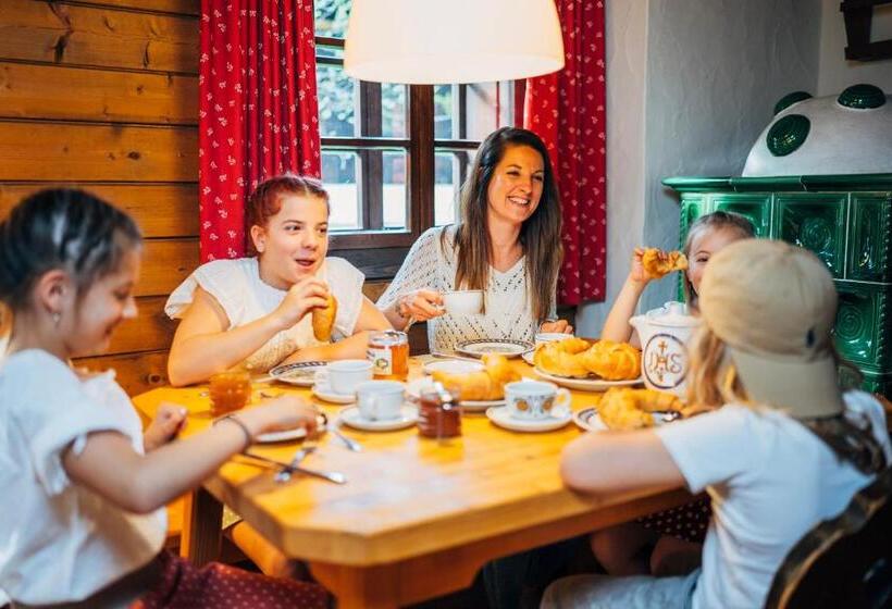 １ベッドルームのスーペリアアパートメント, Slow Travel Resort Kirchleitn   Oberkirchleitn