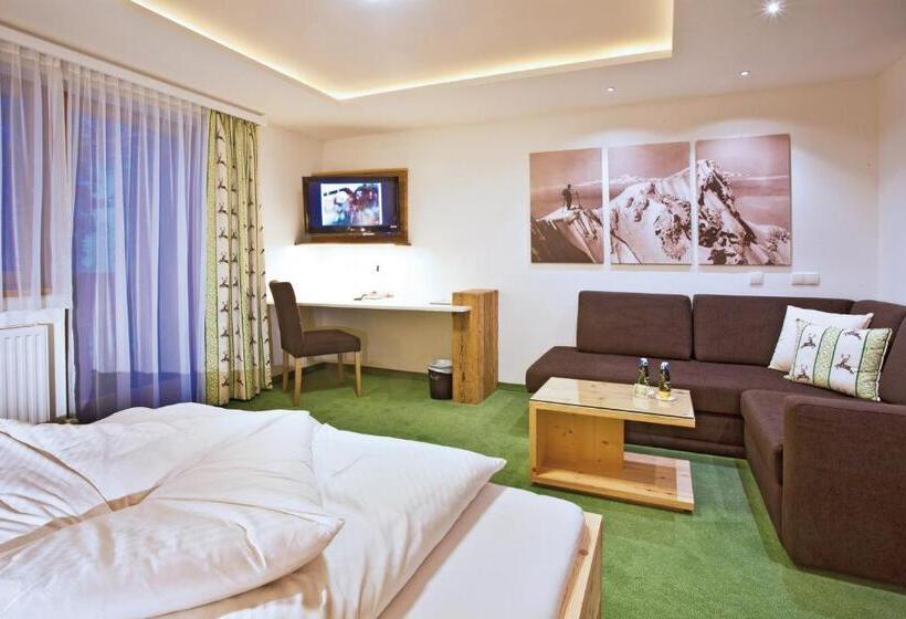 Номер Стандарт с Балконом, Landhotel Alpenhof Filzmoos