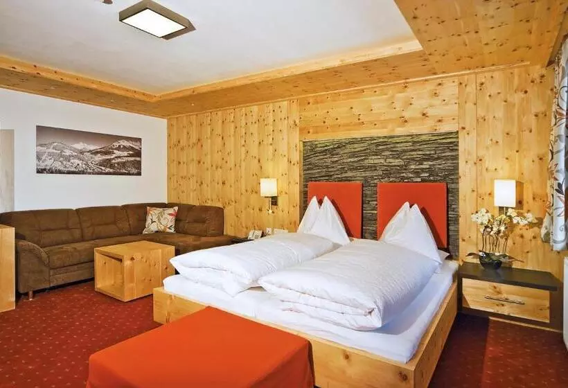 バルコニー付きスタンダードルーム, Landhotel Alpenhof Filzmoos