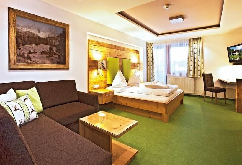 Номер Стандарт с Балконом, Landhotel Alpenhof Filzmoos