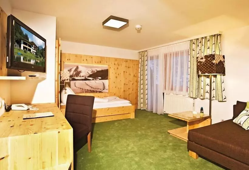 バルコニー付きシングルスタンダードルーム, Landhotel Alpenhof Filzmoos