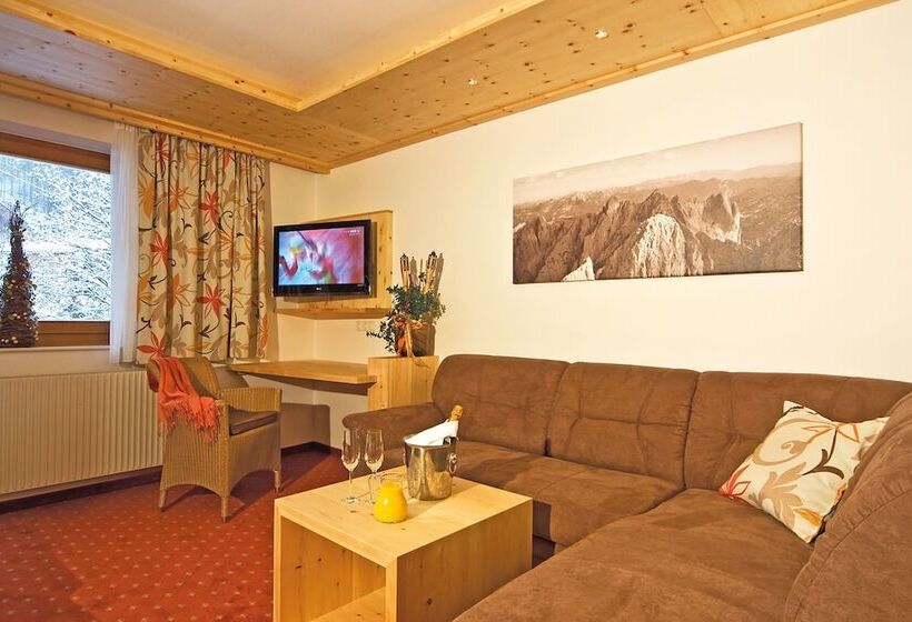 غرفة قياسية مطلة على الجبل, Landhotel Alpenhof Filzmoos