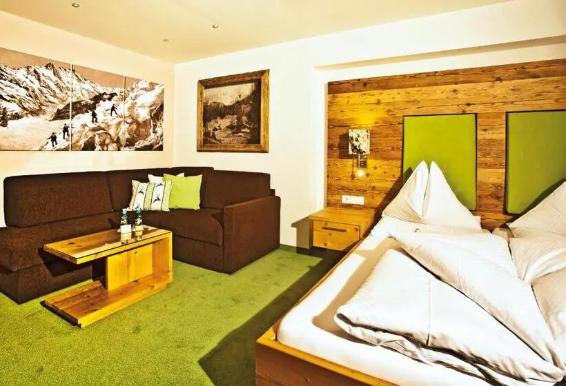 バルコニー付きスタンダードルーム, Landhotel Alpenhof Filzmoos