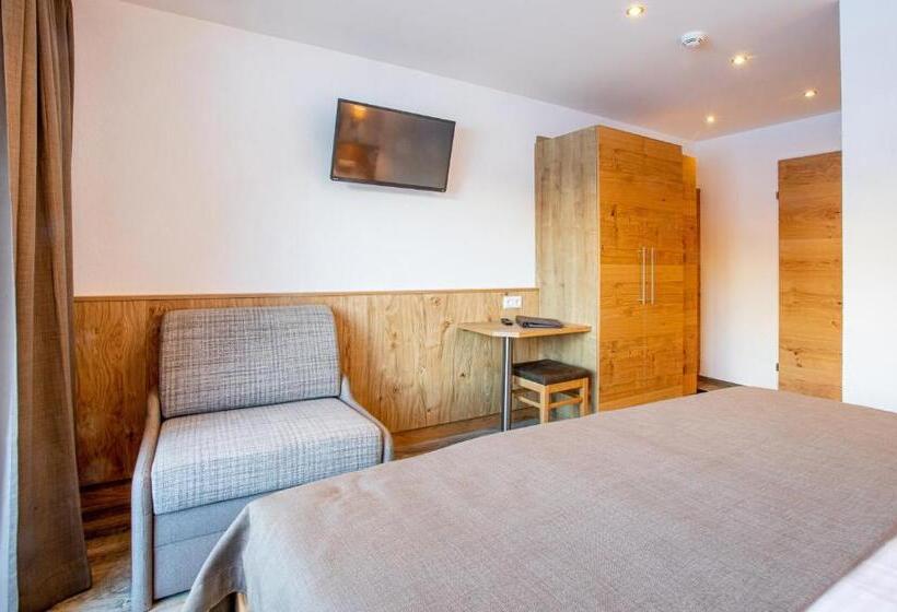 标准间带阳台, Olympia Privathotel Garni