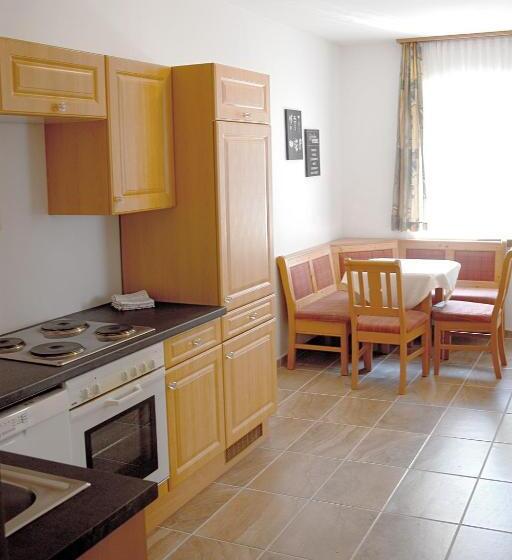 شقة غرفة واحدة, Gasthof Restaurant Murblick