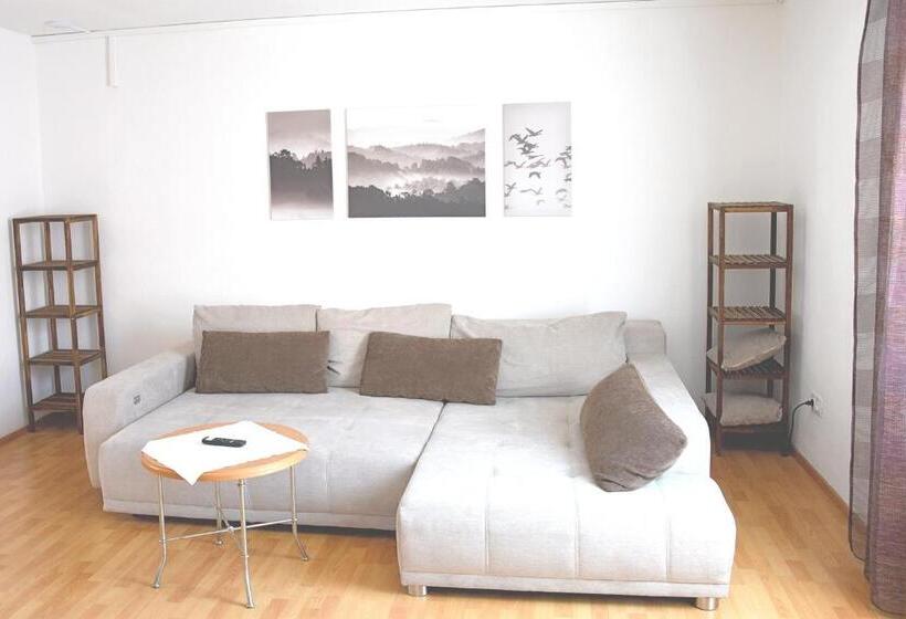 شقة غرفتين, Gasthof Restaurant Murblick