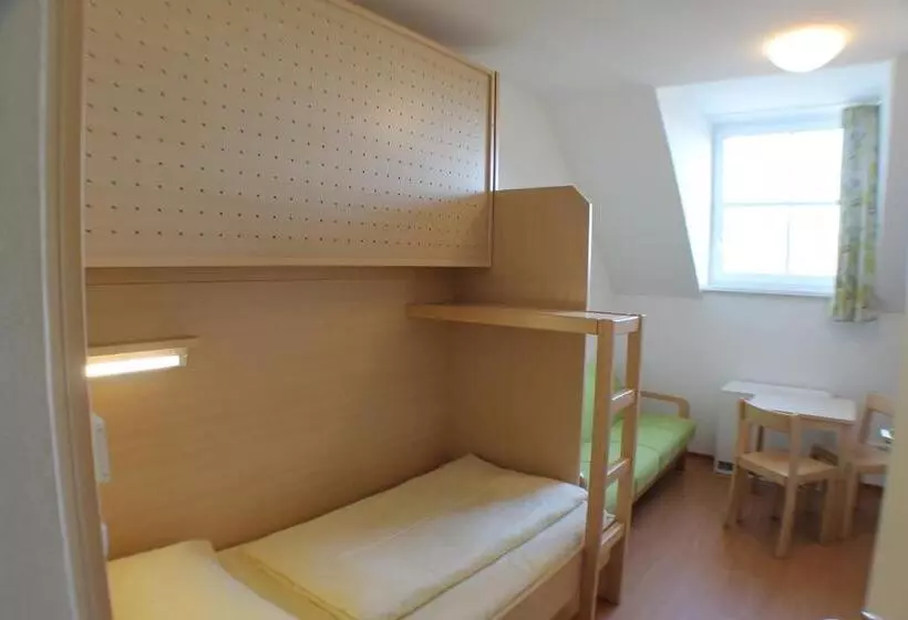 スタンダードシングルルーム, Jugendgästehaus St. Gilgen